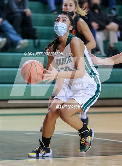 Thumbnail 2 in Rockford @ Jenison photogallery.