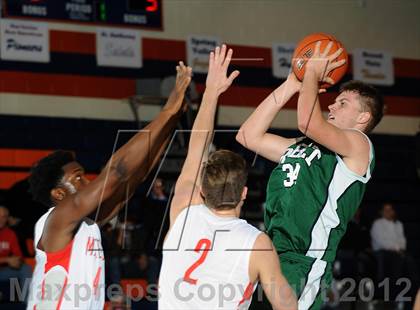 Thumbnail 3 in Mater Dei vs. Ribet Academy (Tarkanian Classic) photogallery.