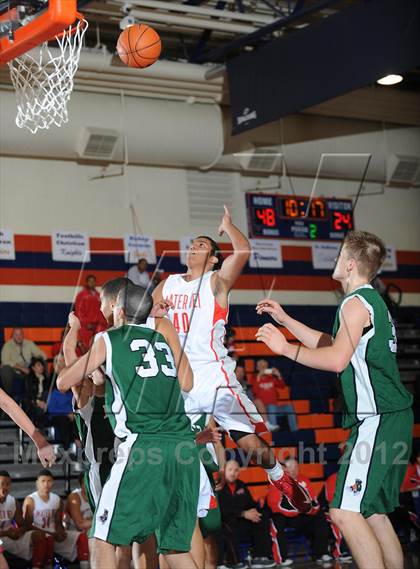 Thumbnail 2 in Mater Dei vs. Ribet Academy (Tarkanian Classic) photogallery.