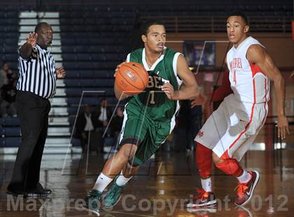 Thumbnail 2 in Mater Dei vs. Ribet Academy (Tarkanian Classic) photogallery.