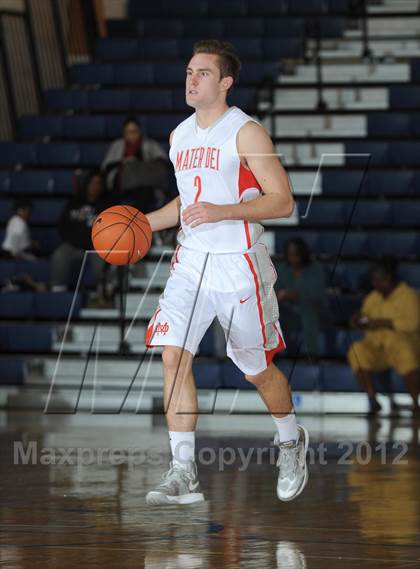 Thumbnail 3 in Mater Dei vs. Ribet Academy (Tarkanian Classic) photogallery.