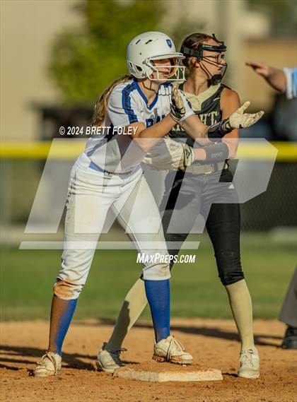 Thumbnail 2 in Marian vs. Lincoln Southeast photogallery.