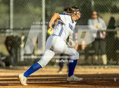 Thumbnail 3 in Marian vs. Lincoln Southeast photogallery.