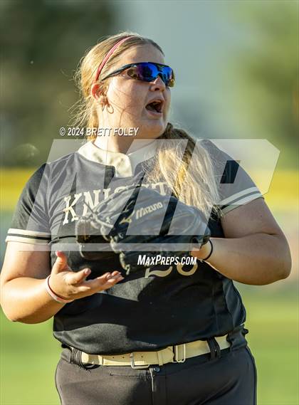 Thumbnail 1 in Marian vs. Lincoln Southeast photogallery.