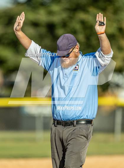 Thumbnail 3 in Marian vs. Lincoln Southeast photogallery.