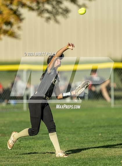 Thumbnail 2 in Marian vs. Lincoln Southeast photogallery.