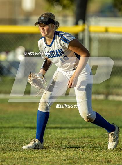 Thumbnail 1 in Marian vs. Lincoln Southeast photogallery.