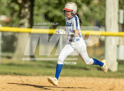 Thumbnail 1 in Marian vs. Lincoln Southeast photogallery.