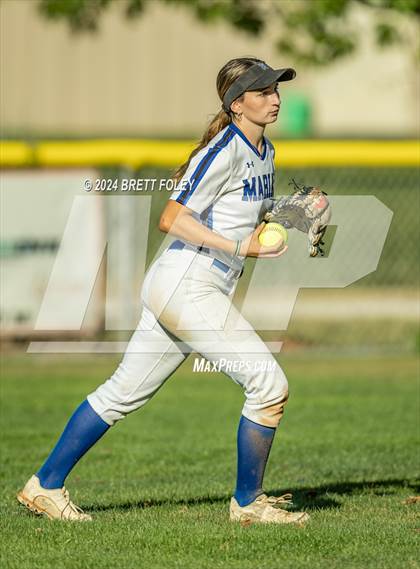 Thumbnail 2 in Marian vs. Lincoln Southeast photogallery.