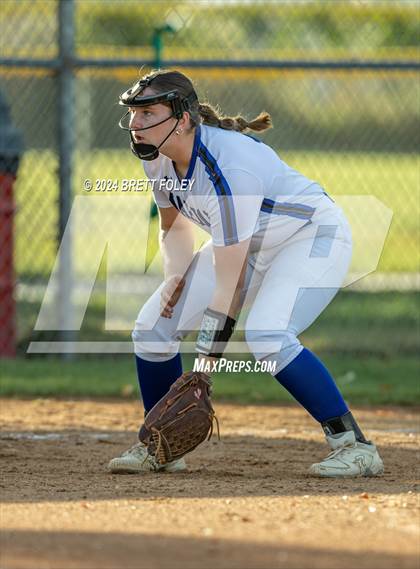 Thumbnail 2 in Marian vs. Lincoln Southeast photogallery.