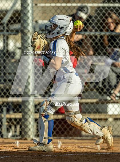 Thumbnail 2 in Marian vs. Lincoln Southeast photogallery.