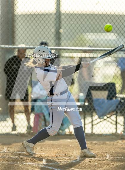 Thumbnail 1 in Marian vs. Lincoln Southeast photogallery.