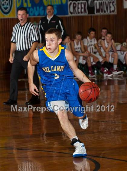 Thumbnail 1 in Del Campo vs Bear River (Kendall Arnett) photogallery.
