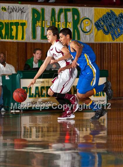 Thumbnail 3 in Del Campo vs Bear River (Kendall Arnett) photogallery.