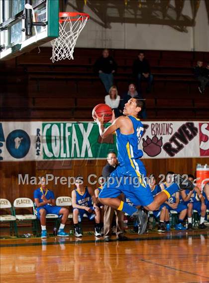 Thumbnail 1 in Del Campo vs Bear River (Kendall Arnett) photogallery.
