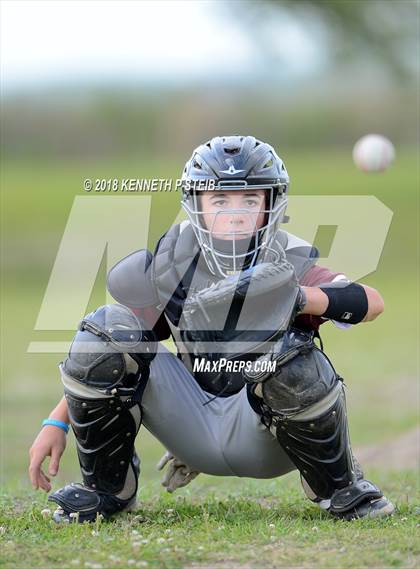 Thumbnail 2 in Vermilion Catholic @ Houma Christian (LHSAA D4 Regional Playoff) photogallery.