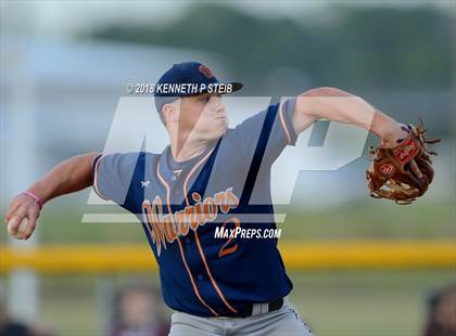 Thumbnail 3 in Vermilion Catholic @ Houma Christian (LHSAA D4 Regional Playoff) photogallery.