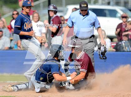 Thumbnail 2 in Vermilion Catholic @ Houma Christian (LHSAA D4 Regional Playoff) photogallery.