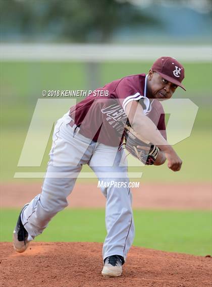 Thumbnail 3 in Vermilion Catholic @ Houma Christian (LHSAA D4 Regional Playoff) photogallery.