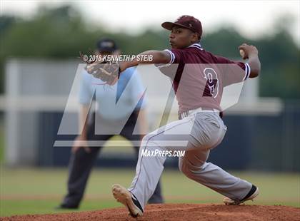 Thumbnail 1 in Vermilion Catholic @ Houma Christian (LHSAA D4 Regional Playoff) photogallery.