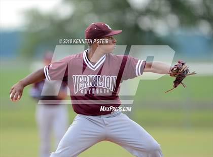 Thumbnail 2 in Vermilion Catholic @ Houma Christian (LHSAA D4 Regional Playoff) photogallery.