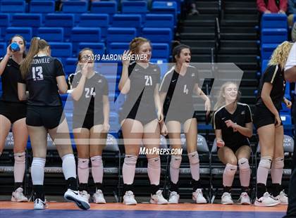 Thumbnail 2 in Southside vs. Bentonville (AAA 6A Championship) photogallery.