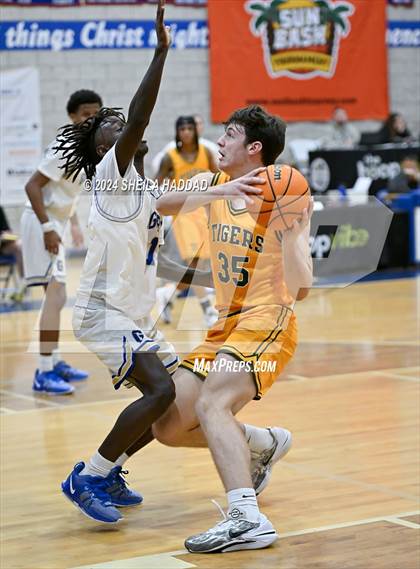 Thumbnail 3 in St. Xavier vs Gibbs (Sun Bash Tampa) photogallery.
