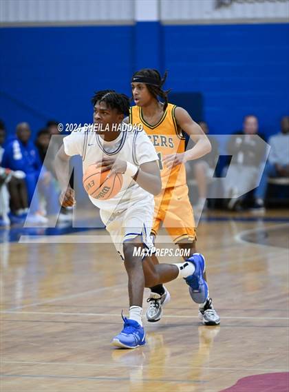 Thumbnail 2 in St. Xavier vs Gibbs (Sun Bash Tampa) photogallery.