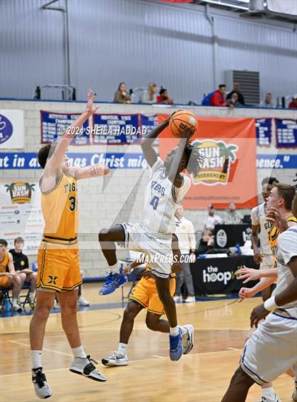 Thumbnail 3 in St. Xavier vs Gibbs (Sun Bash Tampa) photogallery.