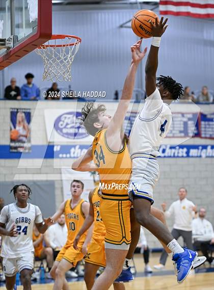 Thumbnail 2 in St. Xavier vs Gibbs (Sun Bash Tampa) photogallery.