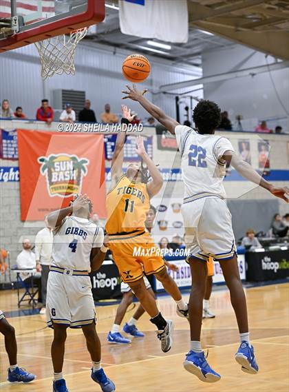 Thumbnail 2 in St. Xavier vs Gibbs (Sun Bash Tampa) photogallery.