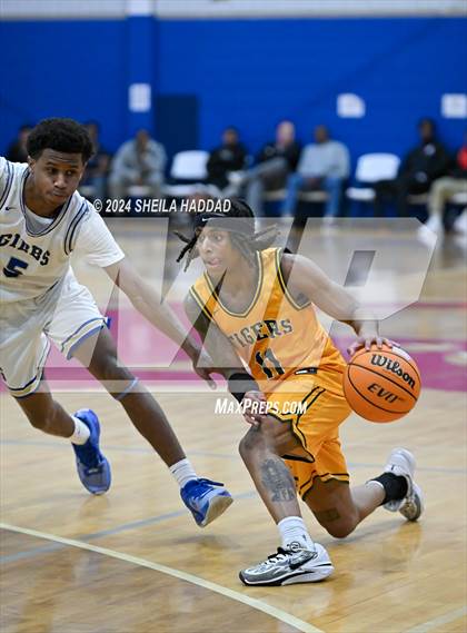 Thumbnail 1 in St. Xavier vs Gibbs (Sun Bash Tampa) photogallery.