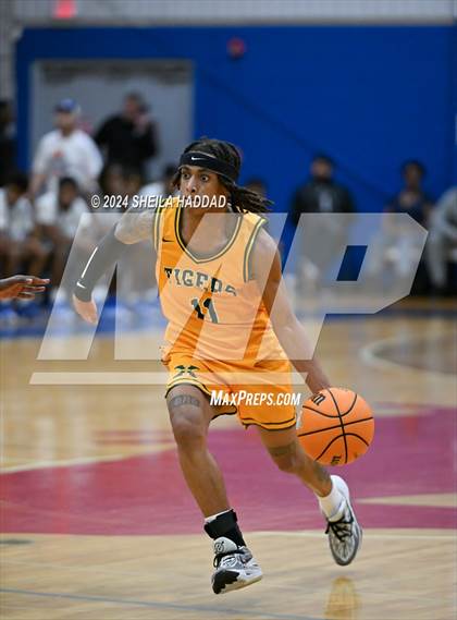 Thumbnail 2 in St. Xavier vs Gibbs (Sun Bash Tampa) photogallery.