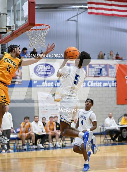 Thumbnail 2 in St. Xavier vs Gibbs (Sun Bash Tampa) photogallery.