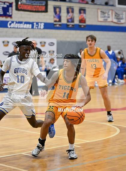 Thumbnail 3 in St. Xavier vs Gibbs (Sun Bash Tampa) photogallery.