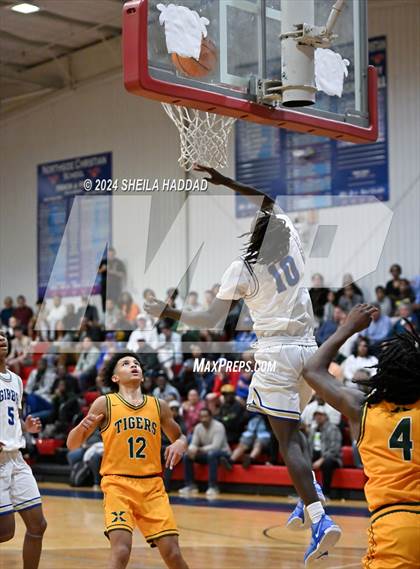 Thumbnail 1 in St. Xavier vs Gibbs (Sun Bash Tampa) photogallery.