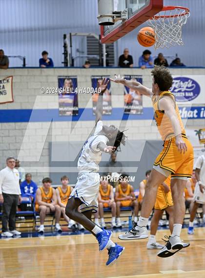 Thumbnail 3 in St. Xavier vs Gibbs (Sun Bash Tampa) photogallery.