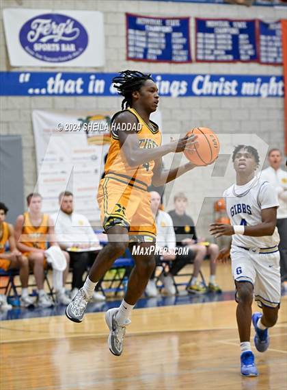 Thumbnail 3 in St. Xavier vs Gibbs (Sun Bash Tampa) photogallery.