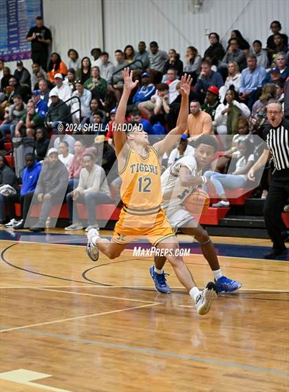 Thumbnail 1 in St. Xavier vs Gibbs (Sun Bash Tampa) photogallery.