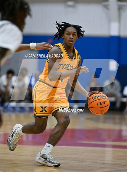 Thumbnail 2 in St. Xavier vs Gibbs (Sun Bash Tampa) photogallery.