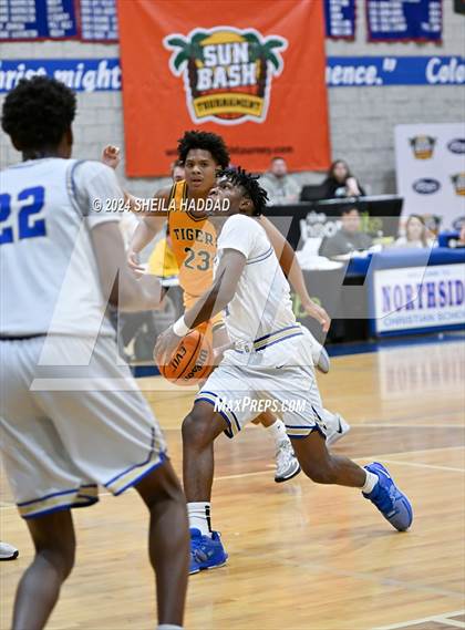 Thumbnail 3 in St. Xavier vs Gibbs (Sun Bash Tampa) photogallery.