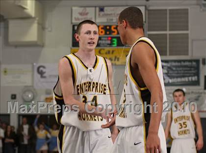Thumbnail 3 in Center @ Enterprise (CIF NorCal Regional D3 Playoffs) photogallery.