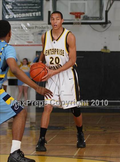 Thumbnail 1 in Center @ Enterprise (CIF NorCal Regional D3 Playoffs) photogallery.