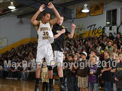 Thumbnail 2 in Center @ Enterprise (CIF NorCal Regional D3 Playoffs) photogallery.