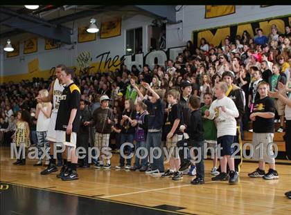 Thumbnail 1 in Center @ Enterprise (CIF NorCal Regional D3 Playoffs) photogallery.