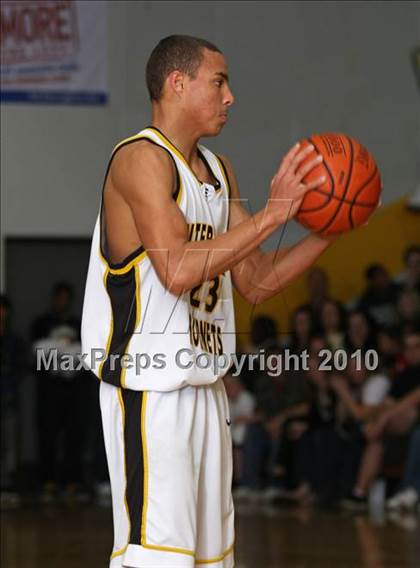 Thumbnail 3 in Center @ Enterprise (CIF NorCal Regional D3 Playoffs) photogallery.