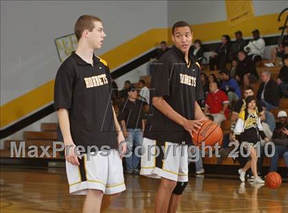 Thumbnail 3 in Center @ Enterprise (CIF NorCal Regional D3 Playoffs) photogallery.