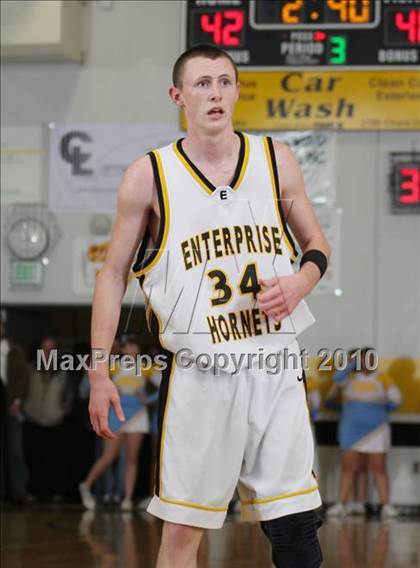 Thumbnail 3 in Center @ Enterprise (CIF NorCal Regional D3 Playoffs) photogallery.
