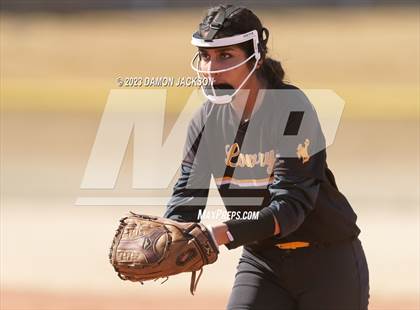 Thumbnail 1 in Lowry vs Lincoln County (Sherm Bennett Memorial Tournament) photogallery.