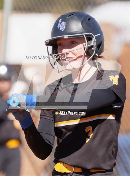 Thumbnail 1 in Lowry vs Lincoln County (Sherm Bennett Memorial Tournament) photogallery.